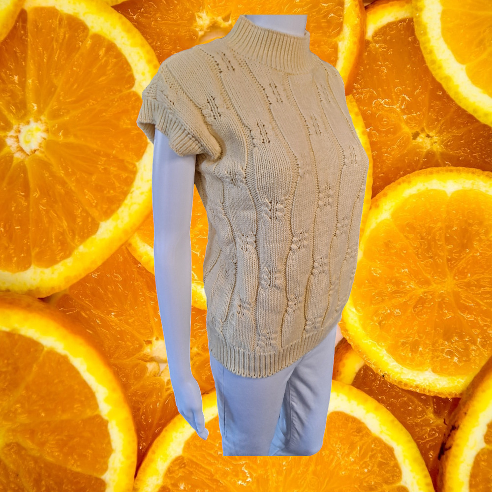 Kate Collins Yellow Knit Short Sleeve Sweater Made in the USA